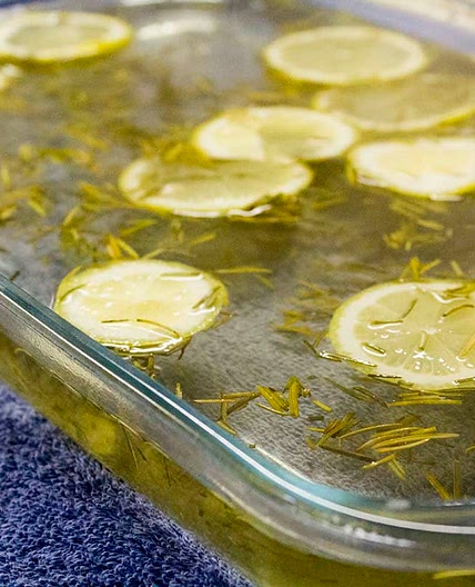 Detoxifying Foot Soak with Rosemary & Lemon