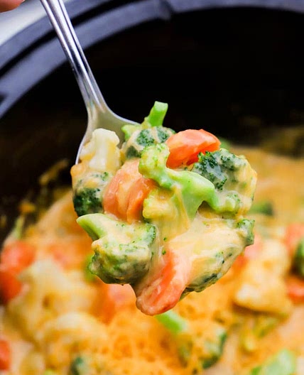 Slow Cooker Cheesy Vegetable Casserole