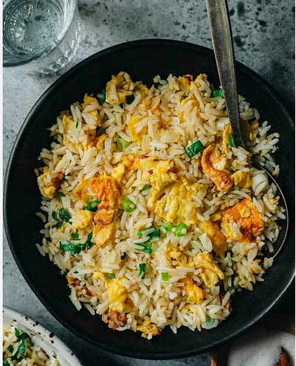 Egg fried rice 🍚🥚