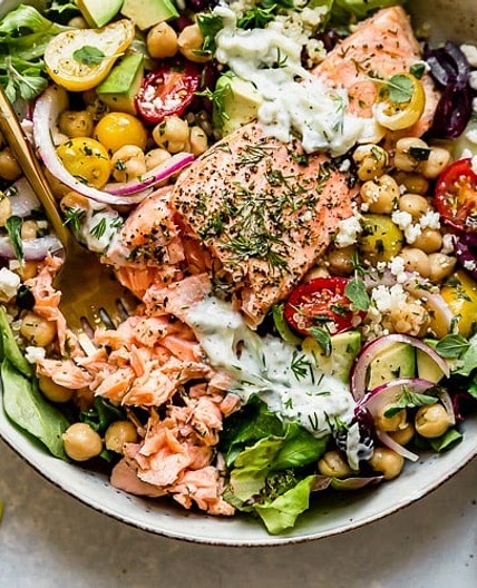 Mediterranean Bowl with Salmon