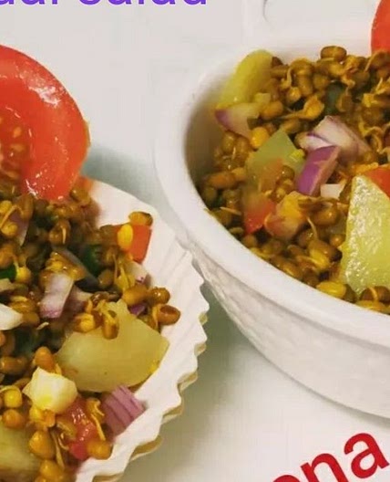 अंकुरित मूंग सलाद (Ankurit moong salad recipe in Hindi)