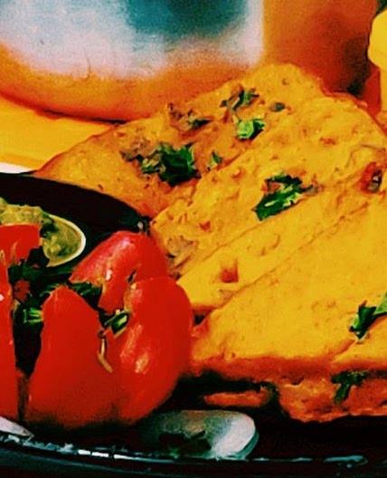 स्टफ्ड ब्रेड पकौड़ा (Stuffed Bread pakoda recipe in Hindi)