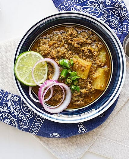 Aloo Keema Dhaba Style