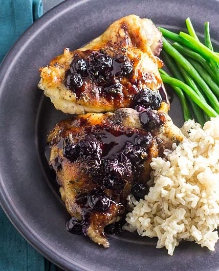 Low FODMAP Maple Balsamic Chicken With Roasted Blueberries