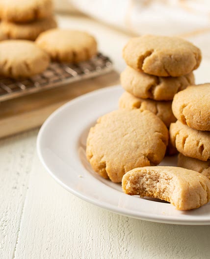 Vanilla Shortbread Cookies (AIP/Paleo)