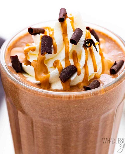 Healthy Chocolate Peanut Butter Smoothie