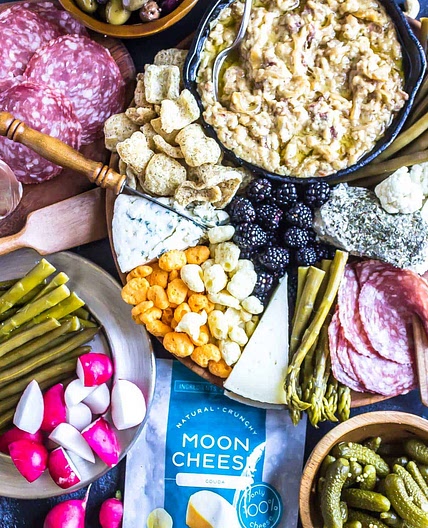 Keto Caramelized Onion Dip with Bacon