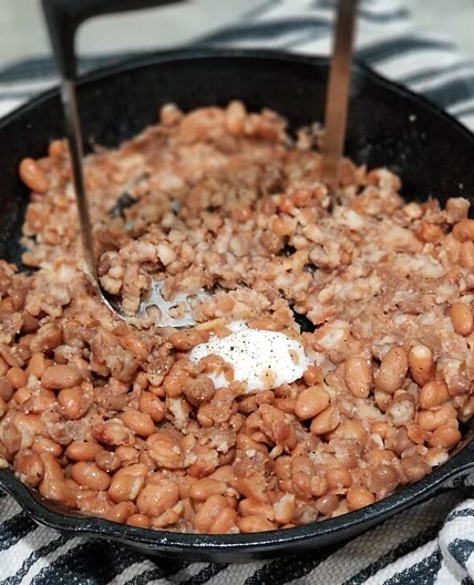 Refried Beans using Canned Beans and Lard