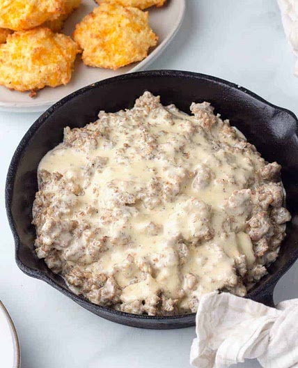 Keto sausage gravy