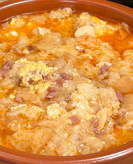Sopa de ajo castellana 