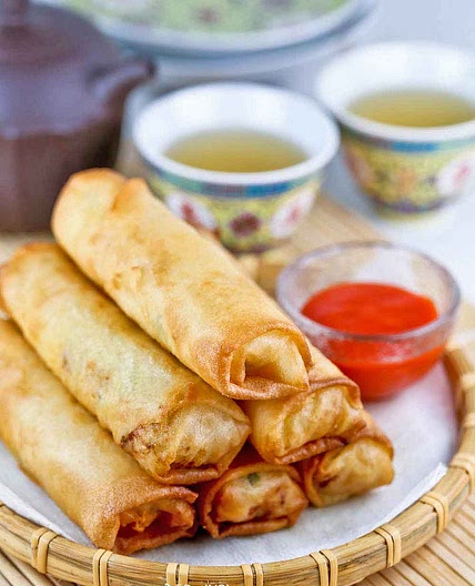 Fried Popiah (Spring Rolls)