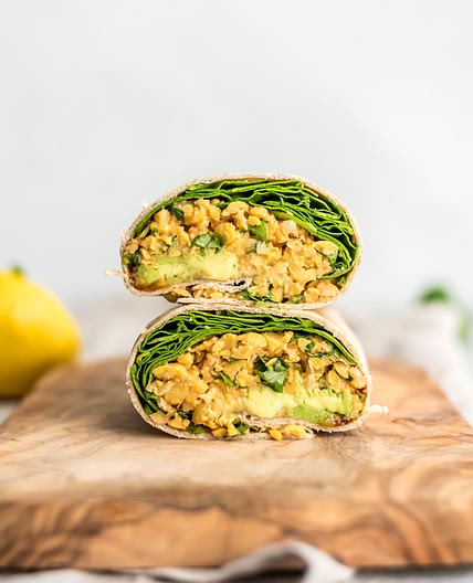Spicy Chickpea Wraps with Spinach and Avocado