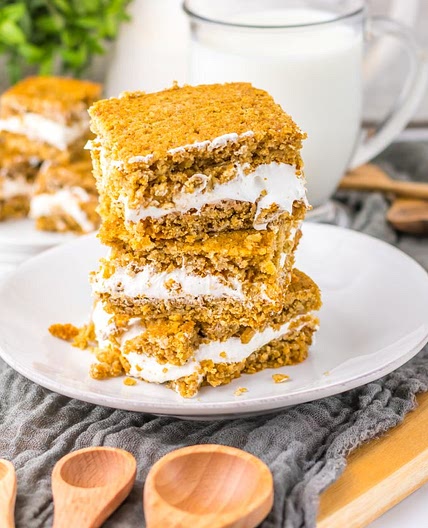 Oatmeal Cream Pie Bars