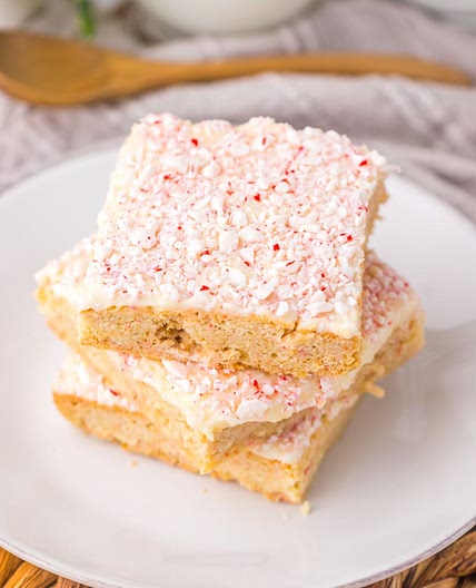 Peppermint Sugar Cookie Bars
