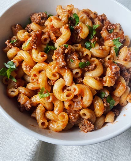 Homemade Beefaroni – Easy and Delicious Weeknight Dinner