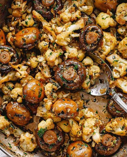 Garlic Mushrooms Cauliflower Skillet