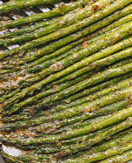 Oven-Roasted Asparagus with Garlic Parmesan