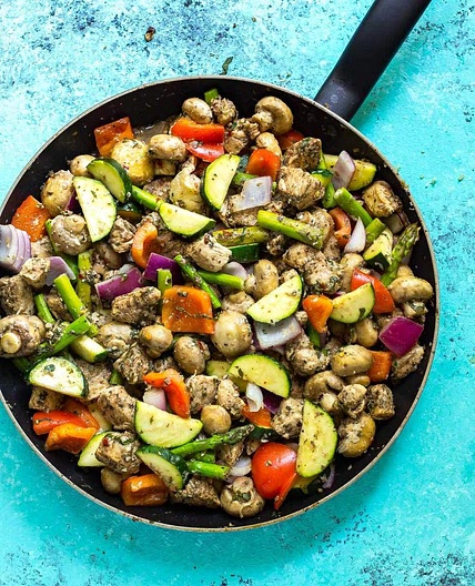 30-Minute Italian Chicken Skillet