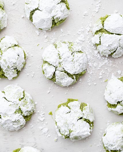 Matcha Crinkle Cookies