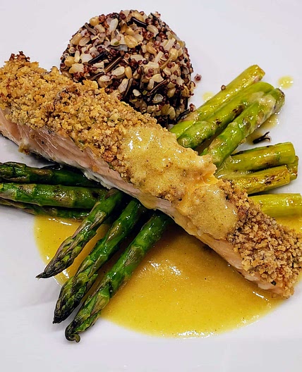 Walnut crusted salmon with shallot dressing