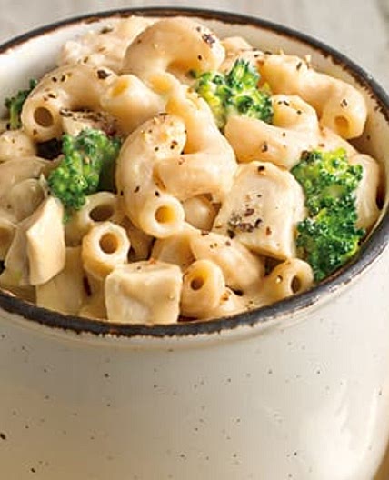 Macaroni and Cheese With Broccoli