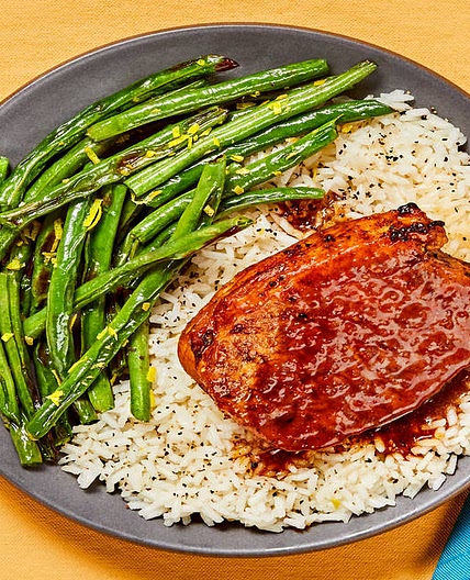 Peachy Keen BBQ-Rubbed Pork Chops with Lemony Green Beans & Garlic Rice