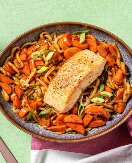 Teriyaki Salmon Noodles with scallion and spicy chilli flakes