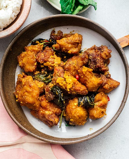 Salted Egg Yolk Fried Chicken Recipe