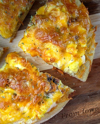 Casey's Breakfast Pizza
