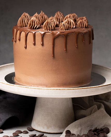 Triple Chocolate Cake (VIDEO)