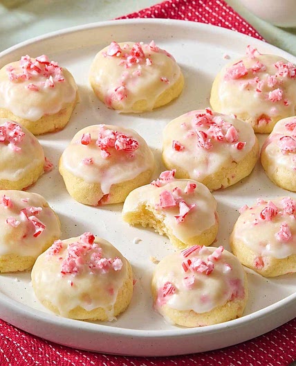 Peppermint Holiday Cookies
