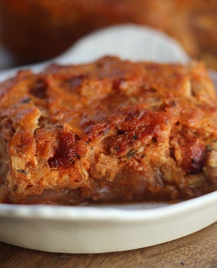 Almost 5 Ingredient Pizza Spaghetti Pie