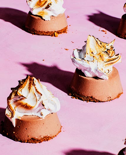 Frozen Mini S'mores Pies