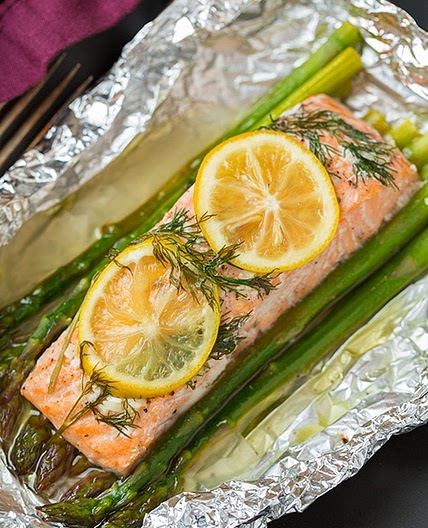 Baked Salmon and Asparagus in Foil