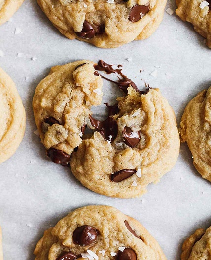 The Easiest Chocolate Chip Cookies