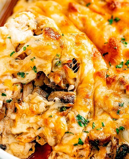 Garlic Mushrooms Chicken Casserole with Parmesan