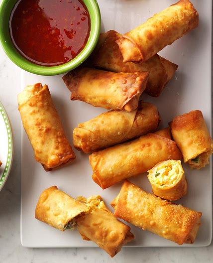 Air-Fryer Crispy Sriracha Spring Rolls