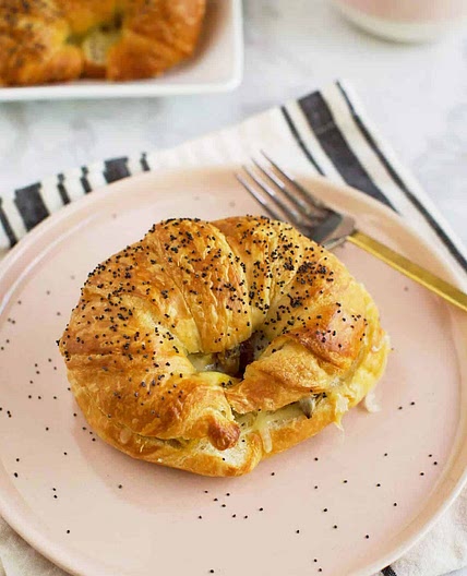 Carmelized Onion Breakfast Sandwiches