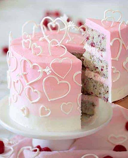 Valentine’s Raspberry Cake