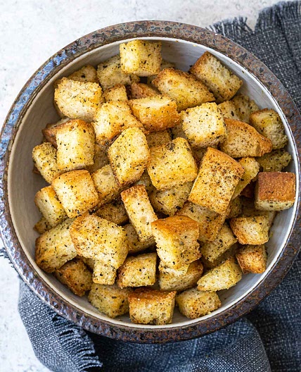Air Fryer Croutons