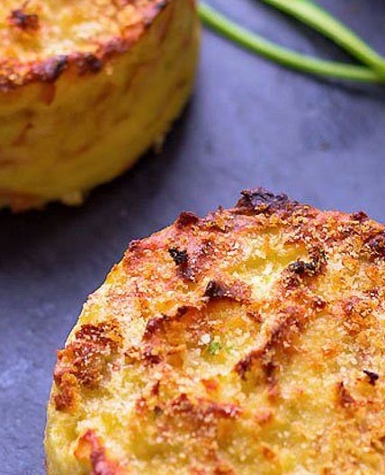 Oven Baked Mashed Potato Cakes