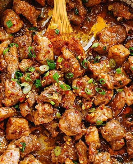 Juicy Garlic Pork Stir-Fry