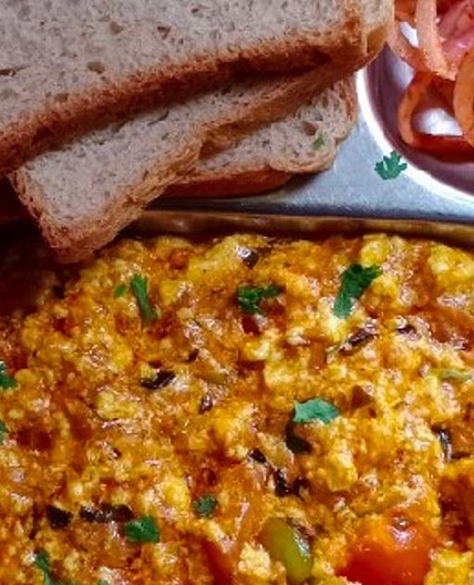 अमृतसरी पनीर भुर्जी (Amritsari Paneer Bhurji Recipe In Hindi)