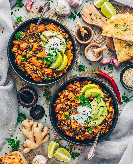 Veganes Kürbis-Linsen-Chili