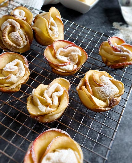 Apple Rose Shortbread Cookies