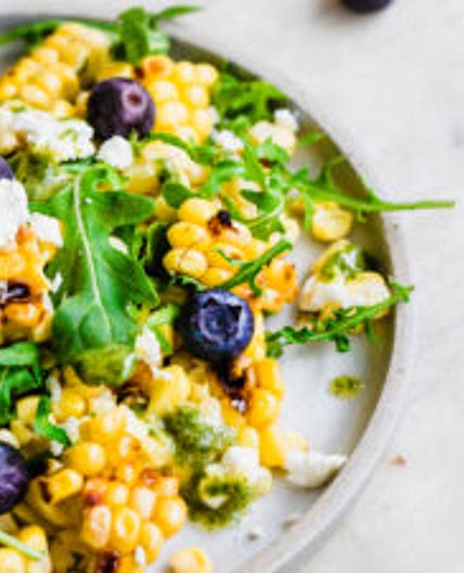 Grilled Corn and Berry Salad with Fresh Herb Dressing