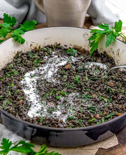 Vegan Lentilles du Puy with Spinach and Crème Fraiche