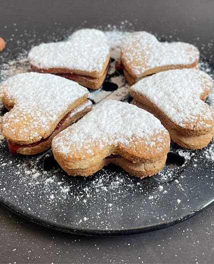Almond Raspberry Sandwich Cookies