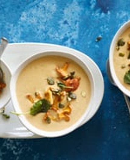 Eierschwämmli-Suppe mit Topping