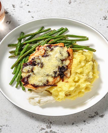 Cheese and Caramelised Onion Chicken with Garlic Mash and Stir-Fried Green Beans